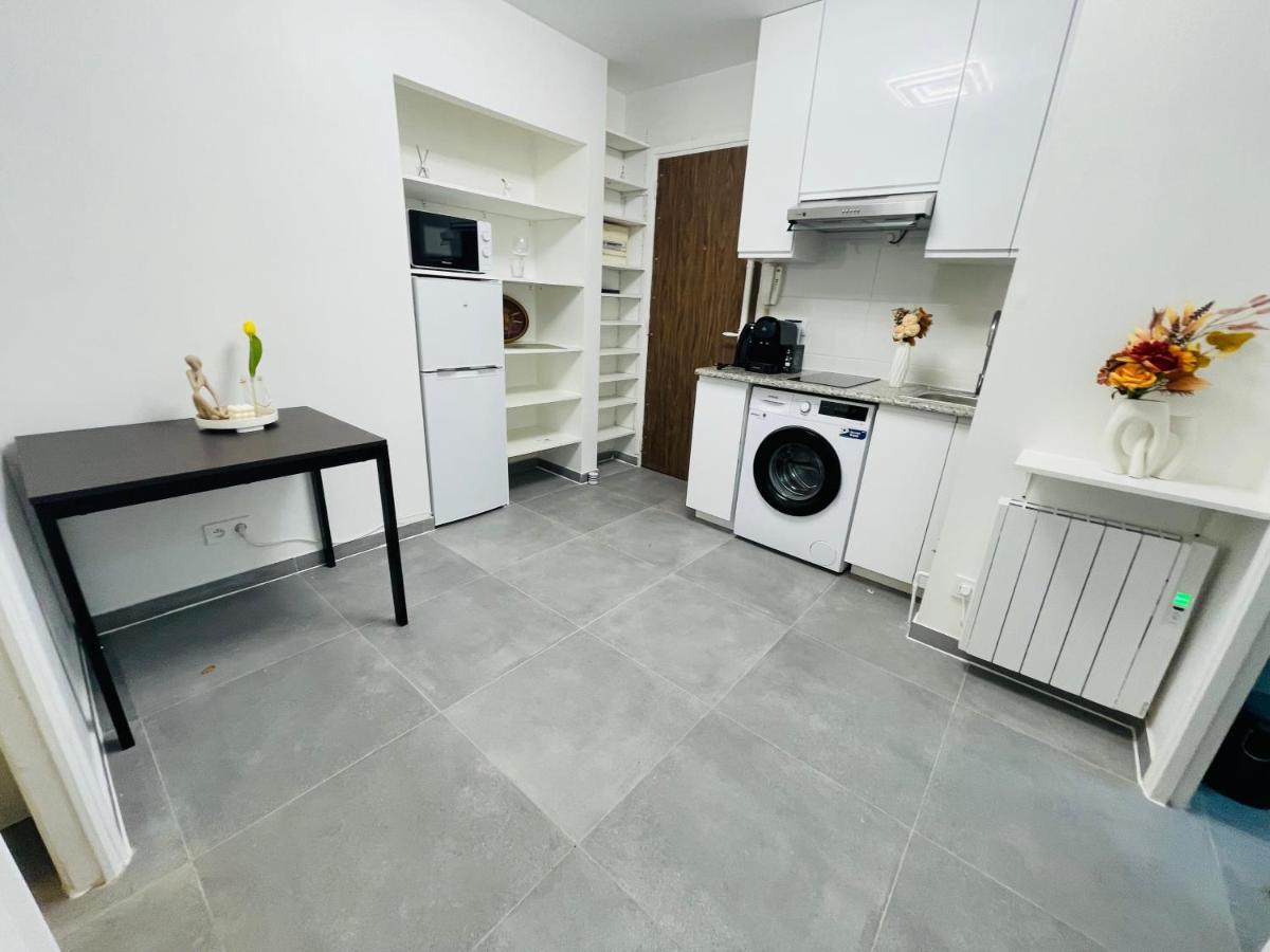 Dream Dwell Paris-Two Bedrooms Apart Near Gare Du Nord Екстериор снимка