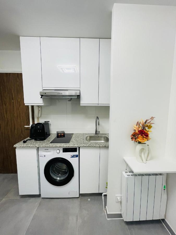 Dream Dwell Paris-Two Bedrooms Apart Near Gare Du Nord Екстериор снимка